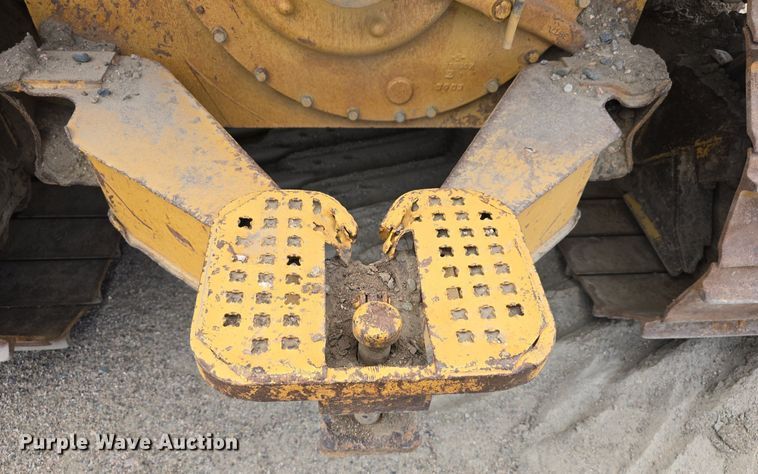 image for item LW9798 1993 Caterpillar  D4H LGP Series III dozer