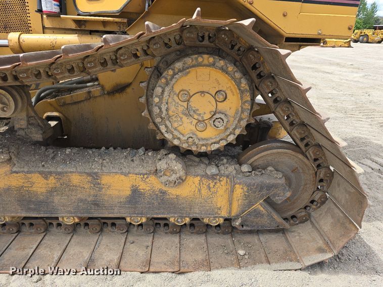 image for item LW9798 1993 Caterpillar  D4H LGP Series III dozer