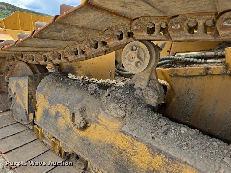 image for item LW9798 1993 Caterpillar  D4H LGP Series III dozer