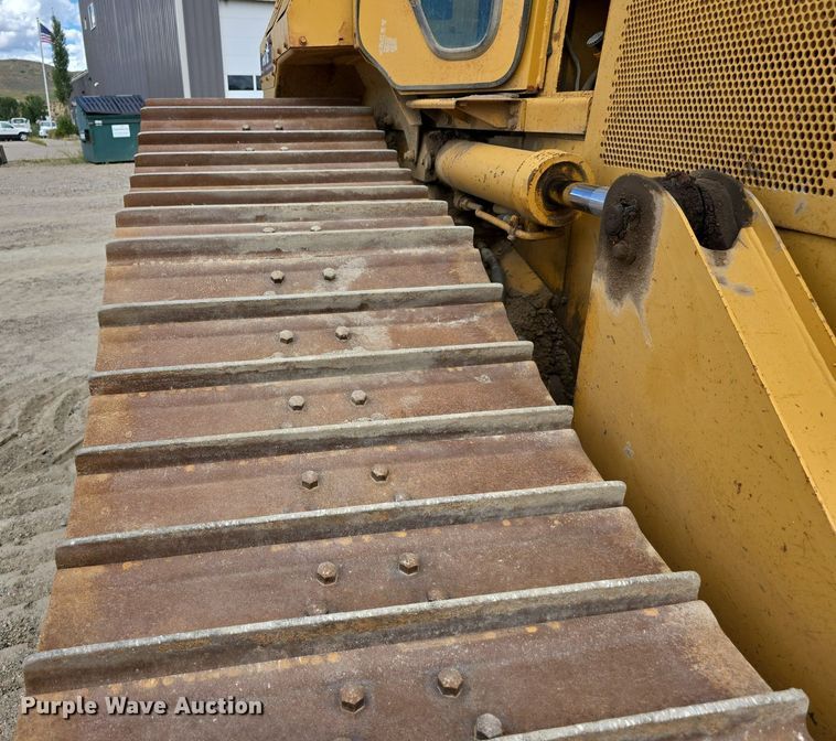 image for item LW9798 1993 Caterpillar  D4H LGP Series III dozer