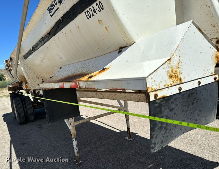 image for item LW9799 2004 Ranch Manufacturing  end dump trailer