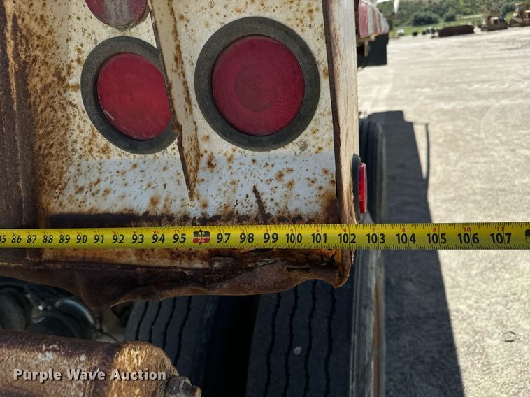 image for item LW9799 2004 Ranch Manufacturing  end dump trailer