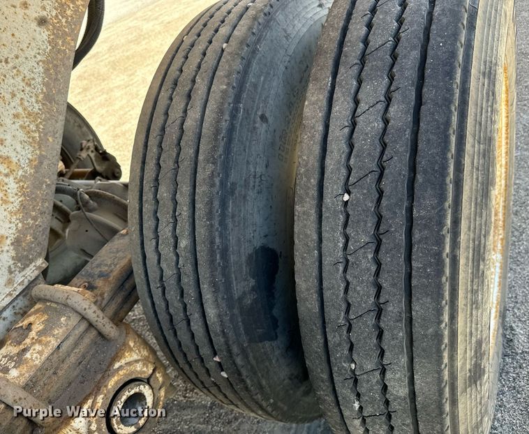 image for item LW9799 2004 Ranch Manufacturing  end dump trailer