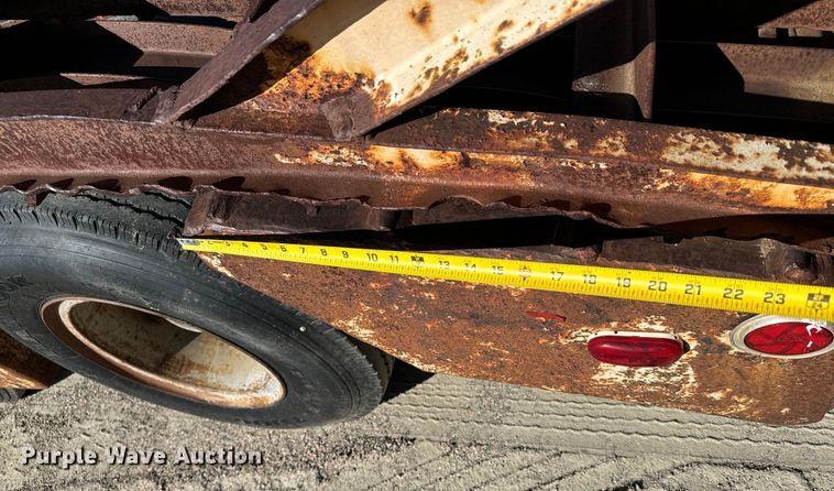 image for item LW9800 1980 Phelan WT-25K equipment trailer