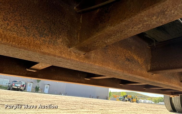 image for item LW9800 1980 Phelan WT-25K equipment trailer