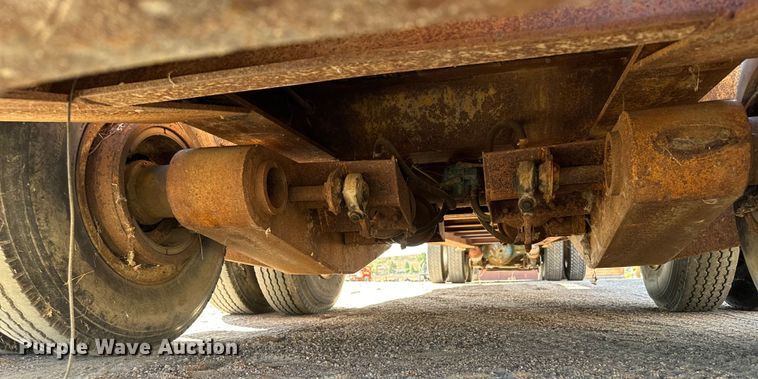 image for item LW9800 1980 Phelan WT-25K equipment trailer