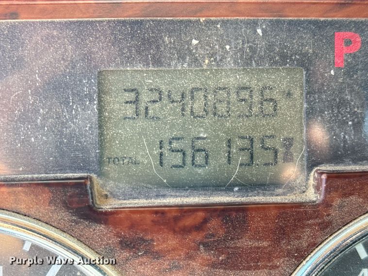 image for item LW9802 2006 Mack CT713 semi truck