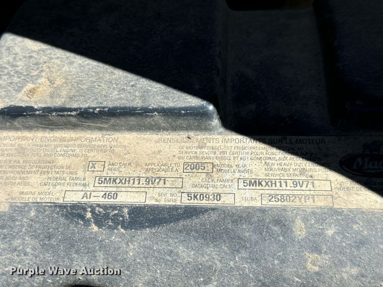 image for item LW9802 2006 Mack CT713 semi truck