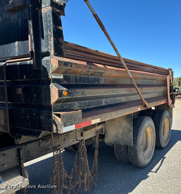 image for item LW9803 1999 Mack CH613 dump truck