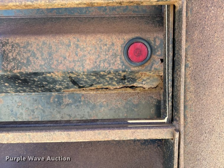 image for item LW9803 1999 Mack CH613 dump truck