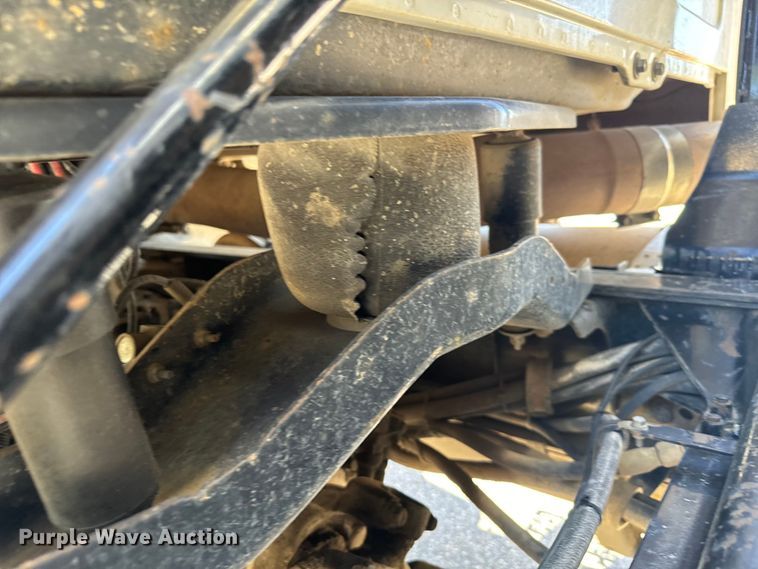 image for item LW9803 1999 Mack CH613 dump truck