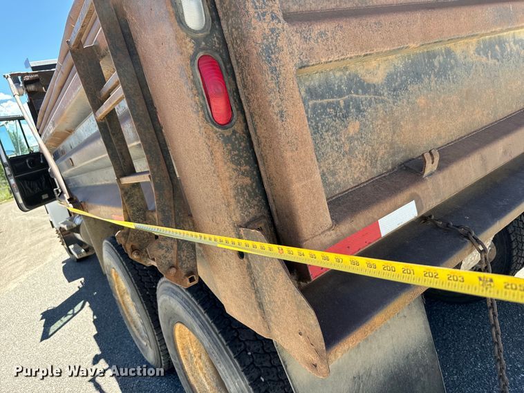 image for item LW9803 1999 Mack CH613 dump truck