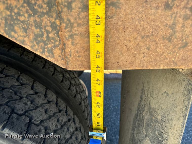 image for item LW9803 1999 Mack CH613 dump truck