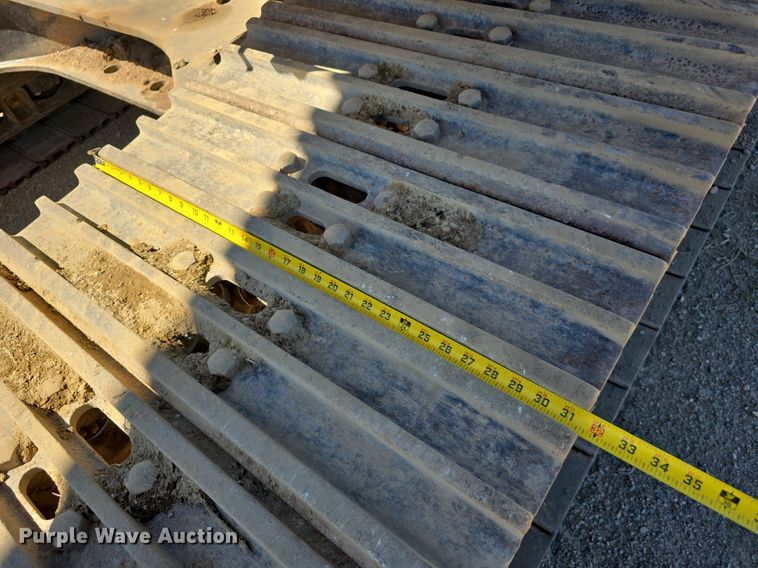 image for item LW9806 2005 Caterpillar 325C L excavator