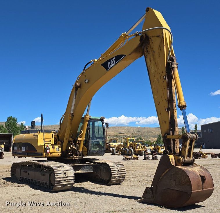 image for item LW9807 2005 Caterpillar 330C excavator