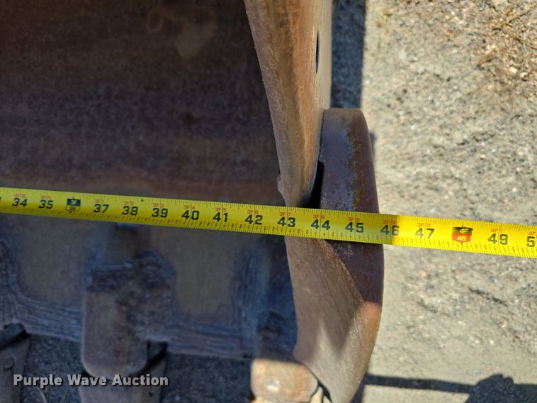 image for item LW9807 2005 Caterpillar 330C excavator