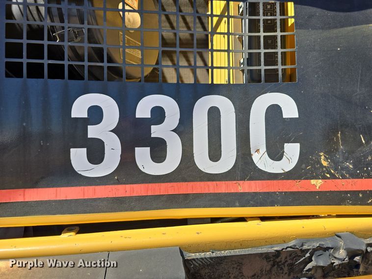 image for item LW9807 2005 Caterpillar 330C excavator