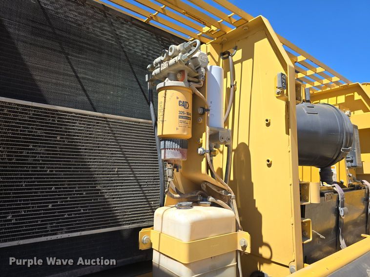 image for item LW9807 2005 Caterpillar 330C excavator