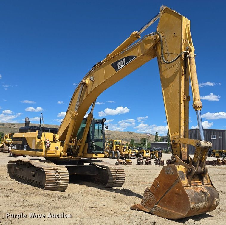 image for item LW9808 2000 Caterpillar 345B L Series II excavator