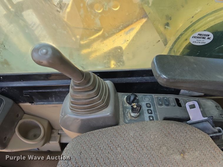 image for item LW9808 2000 Caterpillar 345B L Series II excavator