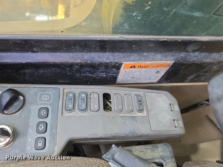 image for item LW9808 2000 Caterpillar 345B L Series II excavator