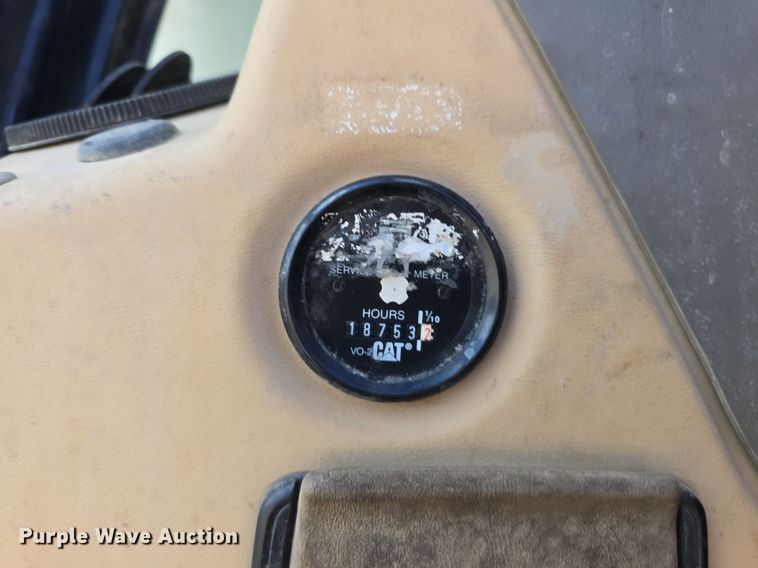 image for item LW9808 2000 Caterpillar 345B L Series II excavator