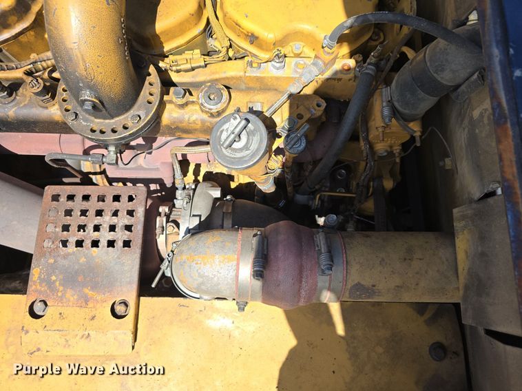 image for item LW9808 2000 Caterpillar 345B L Series II excavator
