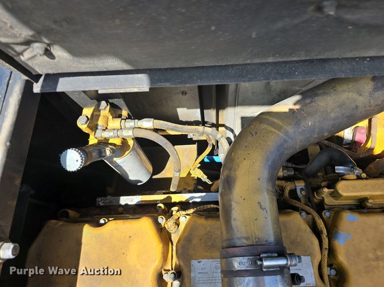 image for item LW9808 2000 Caterpillar 345B L Series II excavator