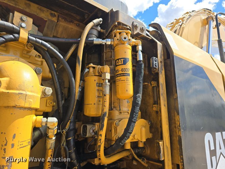 image for item LW9808 2000 Caterpillar 345B L Series II excavator