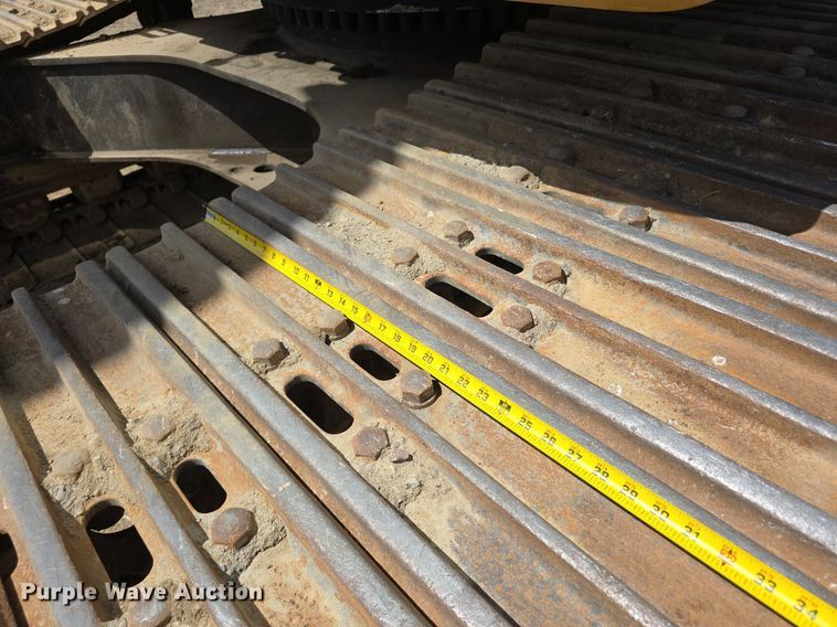 image for item LW9808 2000 Caterpillar 345B L Series II excavator