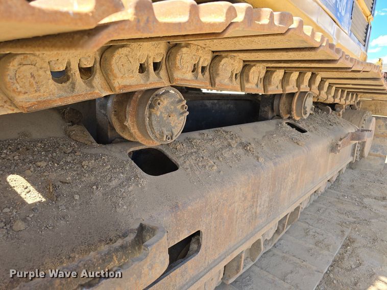 image for item LW9808 2000 Caterpillar 345B L Series II excavator