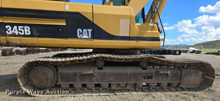 image for item LW9808 2000 Caterpillar 345B L Series II excavator
