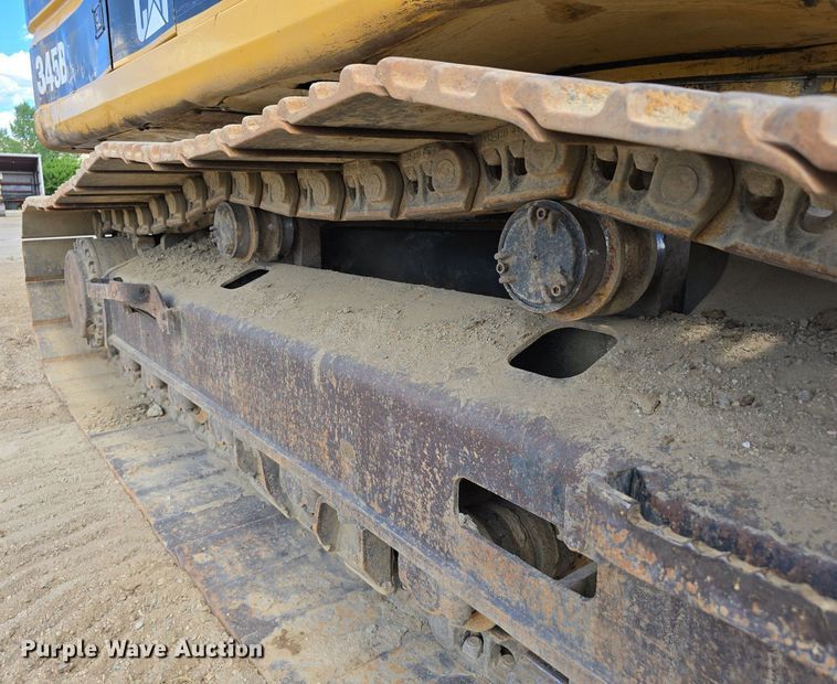 image for item LW9808 2000 Caterpillar 345B L Series II excavator