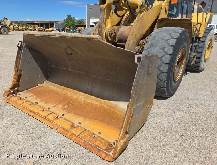image for item LW9811 1999 Caterpillar 966G wheel loader