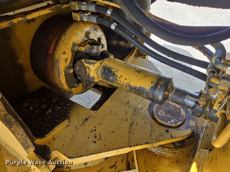 image for item LW9811 1999 Caterpillar 966G wheel loader