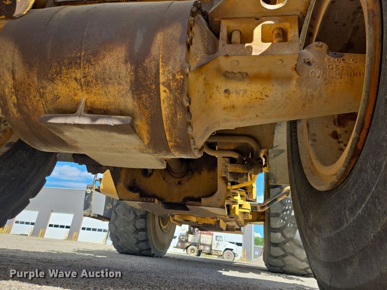 image for item LW9811 1999 Caterpillar 966G wheel loader