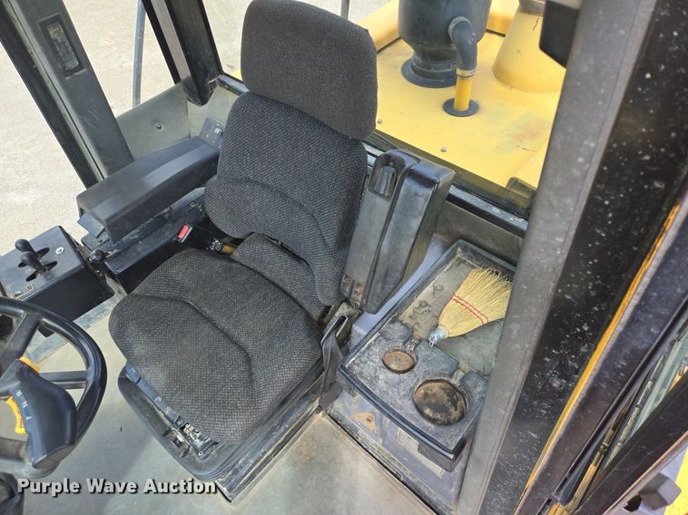 image for item LW9811 1999 Caterpillar 966G wheel loader