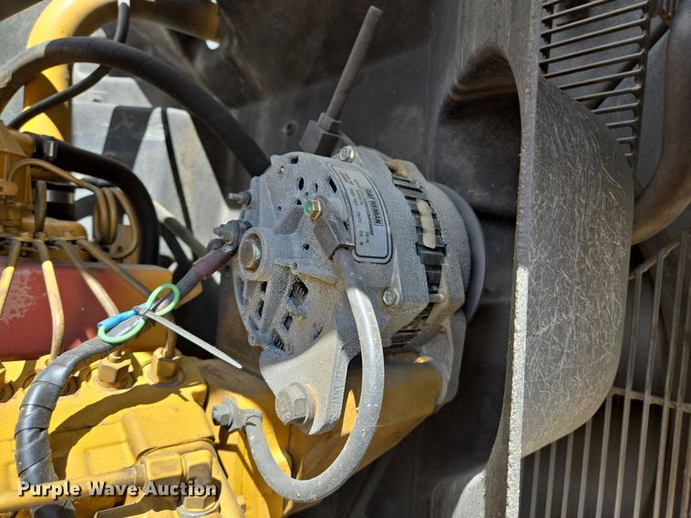 image for item LW9811 1999 Caterpillar 966G wheel loader