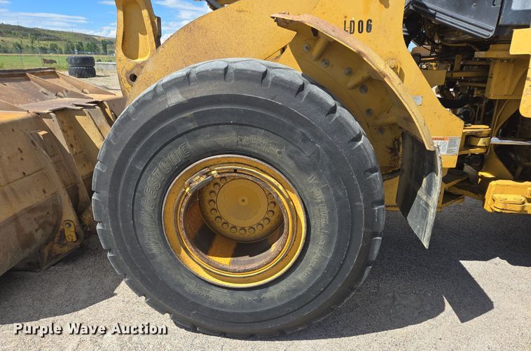 image for item LW9811 1999 Caterpillar 966G wheel loader