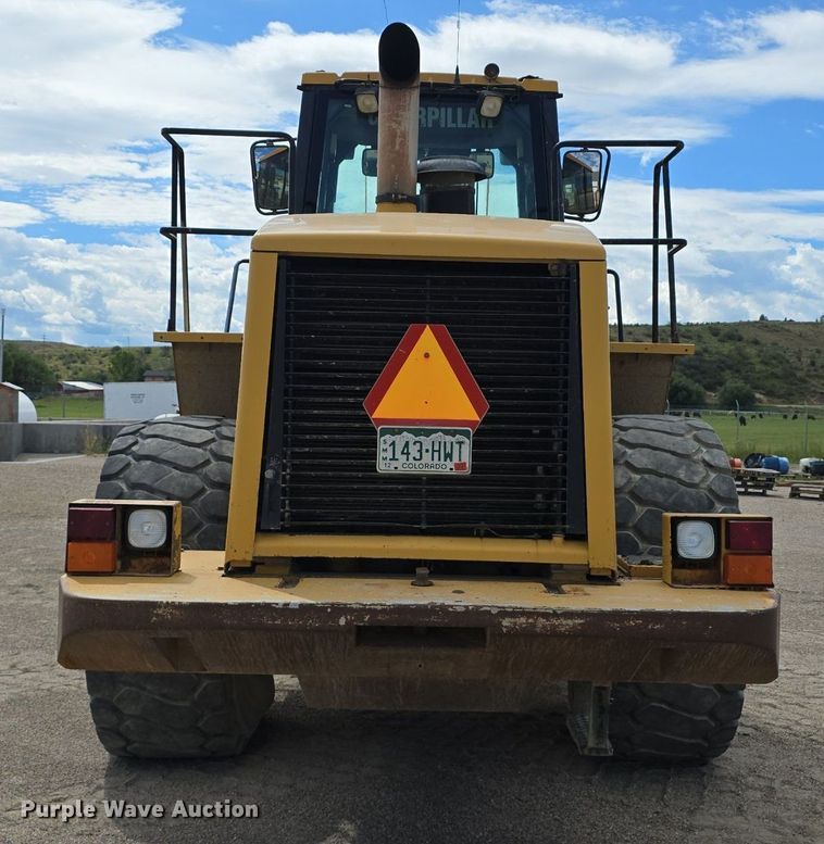 image for item LW9812 2000 Caterpillar  966G wheel loader