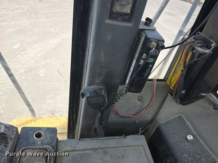 image for item LW9812 2000 Caterpillar  966G wheel loader