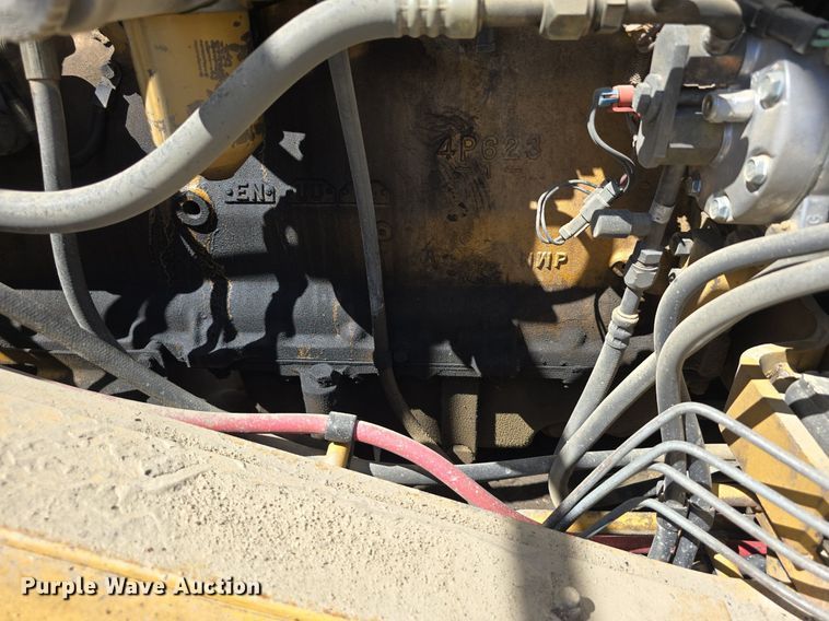 image for item LW9812 2000 Caterpillar  966G wheel loader