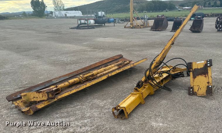 image for item LW9816 Wing plow