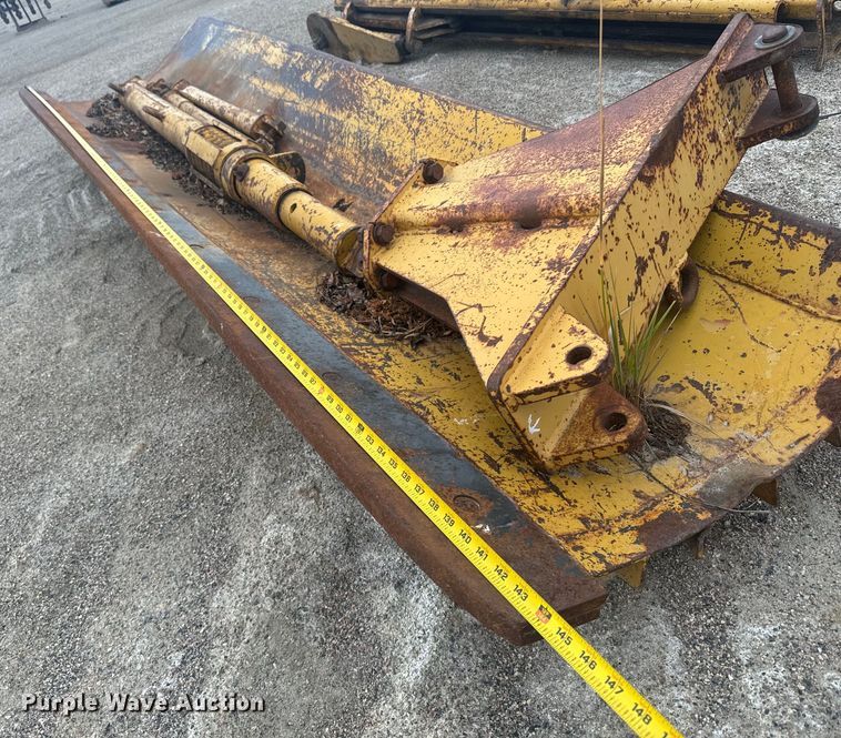 image for item LW9816 Wing plow