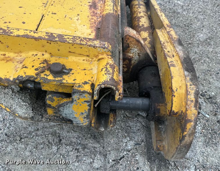 image for item LW9816 Wing plow