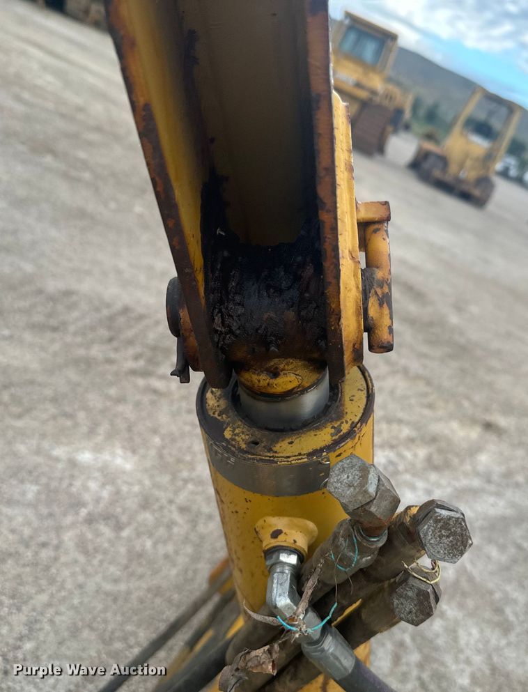 image for item LW9816 Wing plow