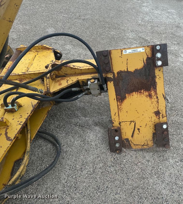 image for item LW9816 Wing plow