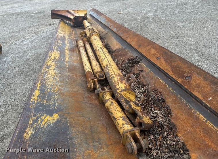 image for item LW9816 Wing plow