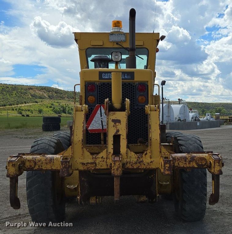 image for item LW9819 1990 Caterpillar 140G motor grader