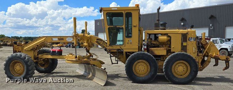 image for item LW9819 1990 Caterpillar 140G motor grader